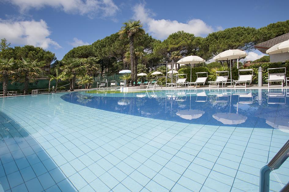 Hotel Delle Nazioni Lignano Sabbiadoro Exterior foto